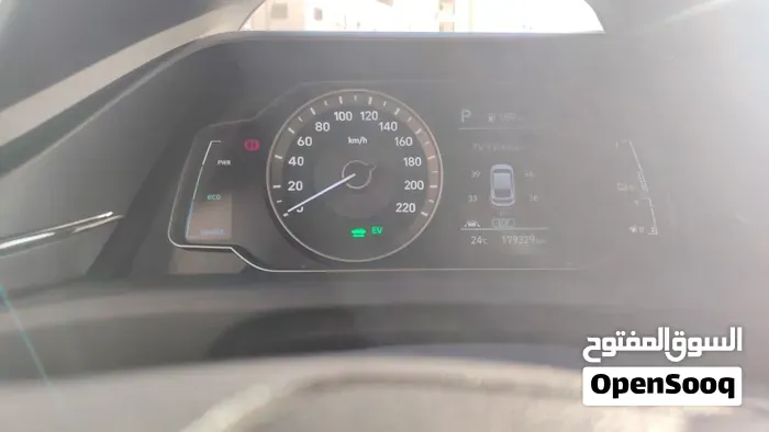 Hyundai Ioniq 2022 photo 2
