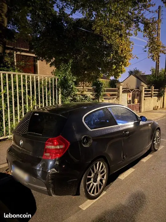 BMW 1 Series 2007 photo 2