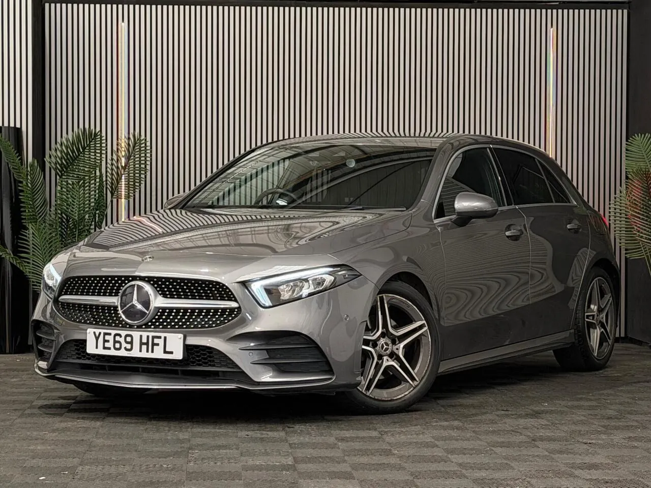 Mercedes-Benz A-Class 2019 photo 2