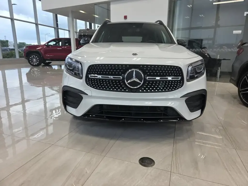 Mercedes-Benz Glb 2022 photo 2