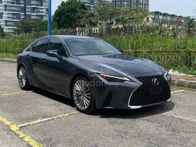 Lexus Is300