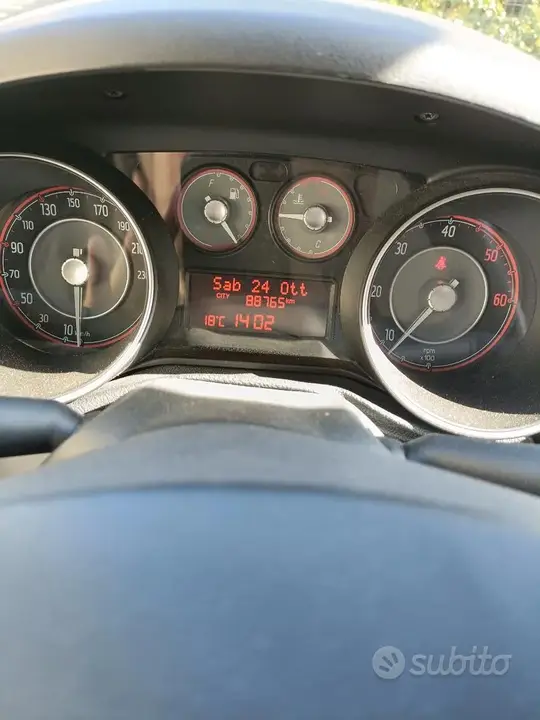 Fiat Punto 2016 photo 4