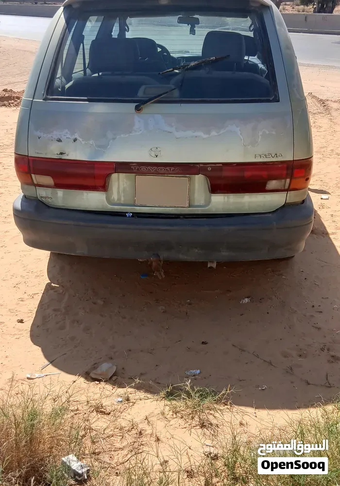 Toyota Previa 1998 photo 4