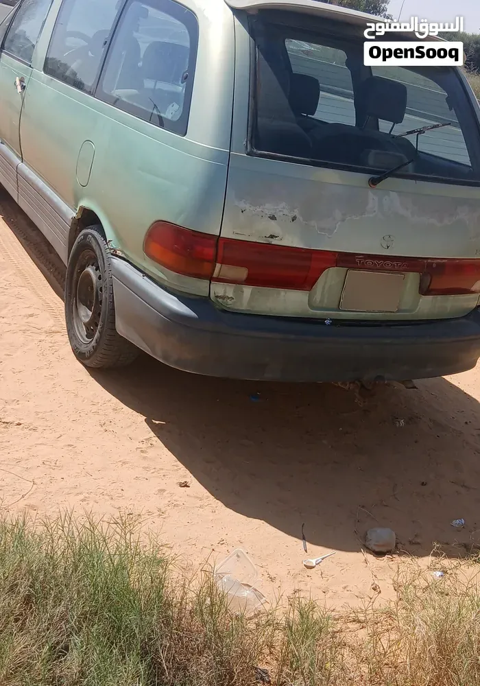 Toyota Previa 1998 photo 3