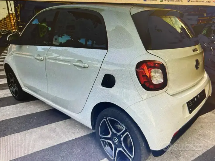 Smart Forfour 2019 photo 4