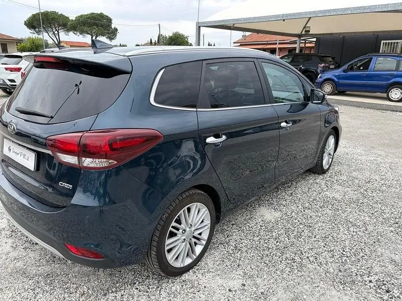 Kia Carens 2017 photo 5