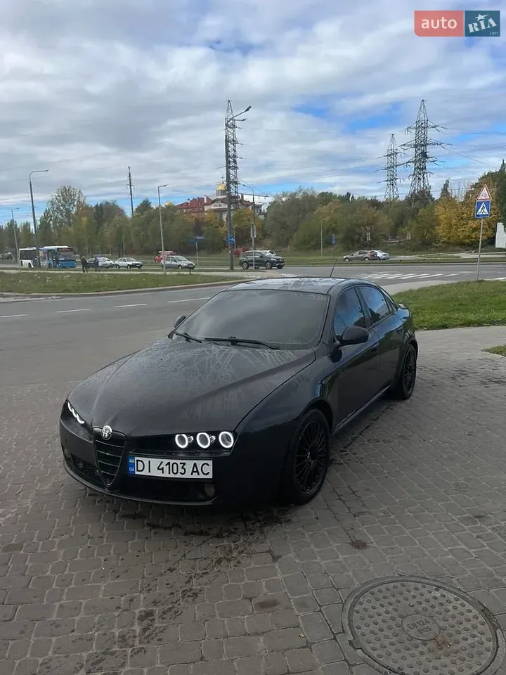 Alfa Romeo 159 2006 photo 4
