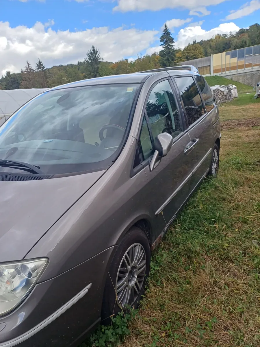 Lancia Phedra 2008 photo 3