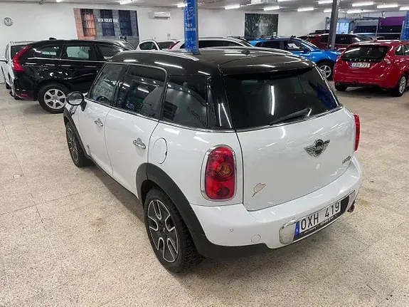 Mini Countryman Cooper D 2012 photo 4