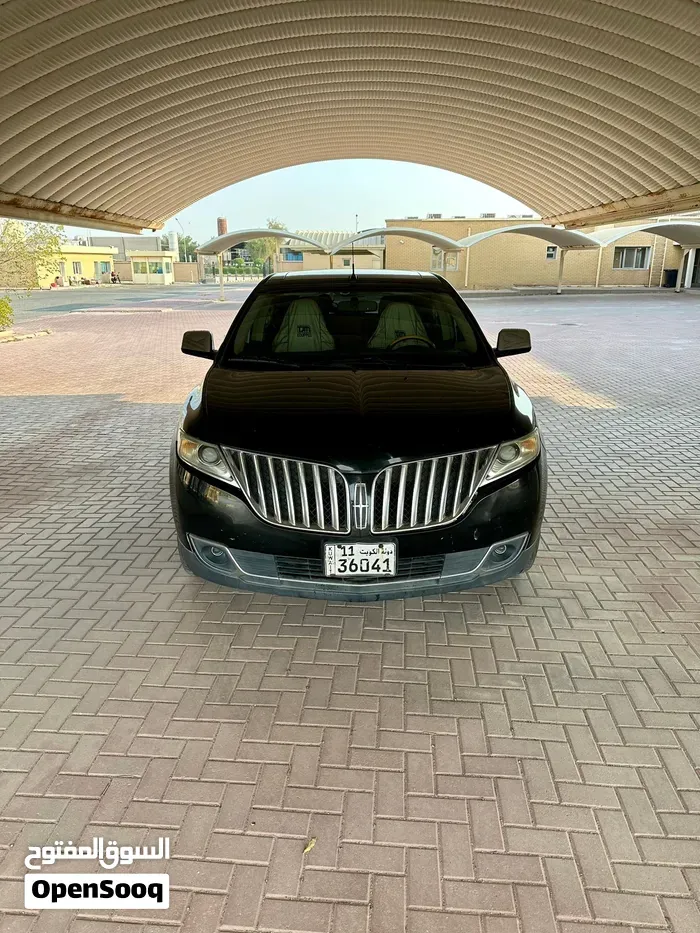 Lincoln Mkx 2011 photo 2