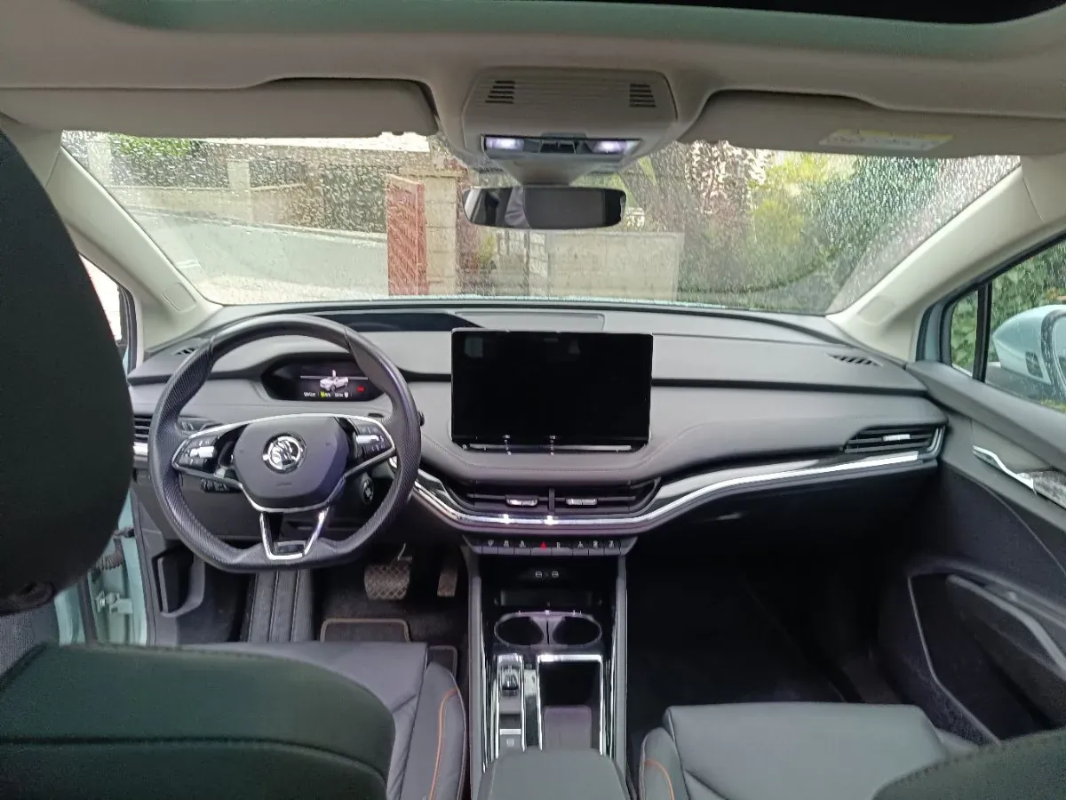 Skoda Enyaq 2021 photo 2