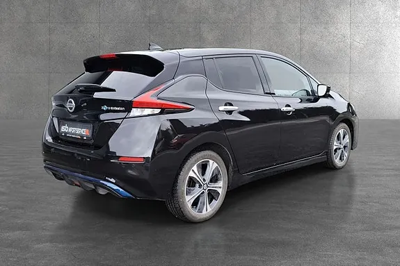 Nissan Leaf 2022 photo 3