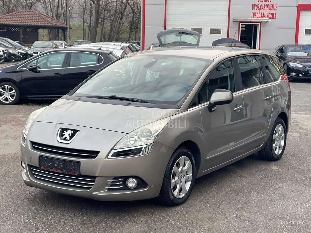 Peugeot 5008 2010 photo 2