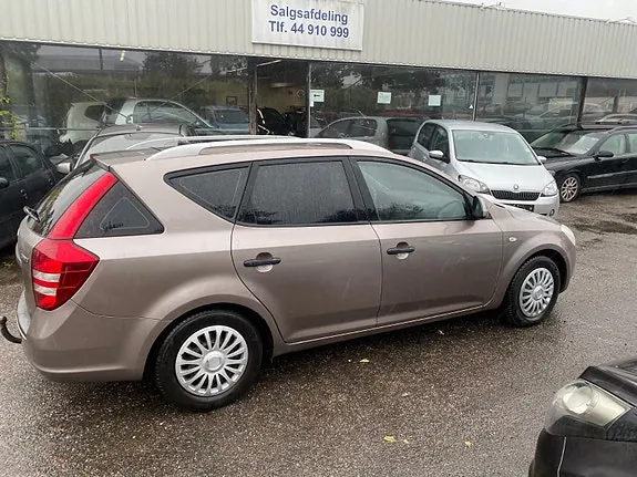 Kia Ceed 2008 photo 3
