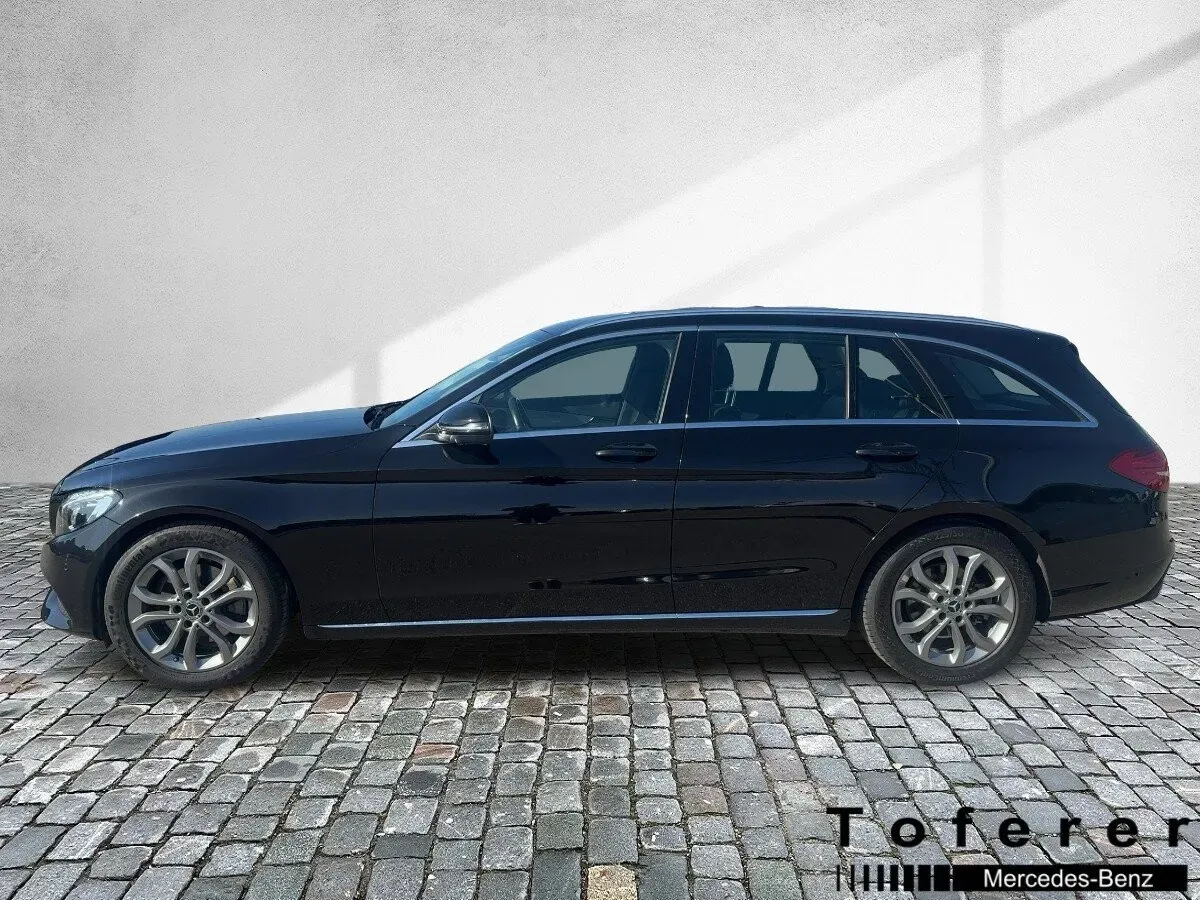 Mercedes-Benz C-Class 2017 photo 2