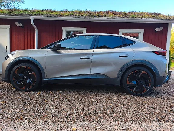 Cupra Tavascan