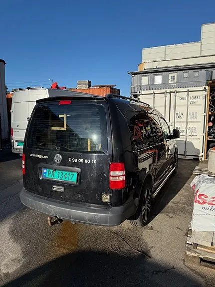 Volkswagen Caddy Maxi 2012 photo 2