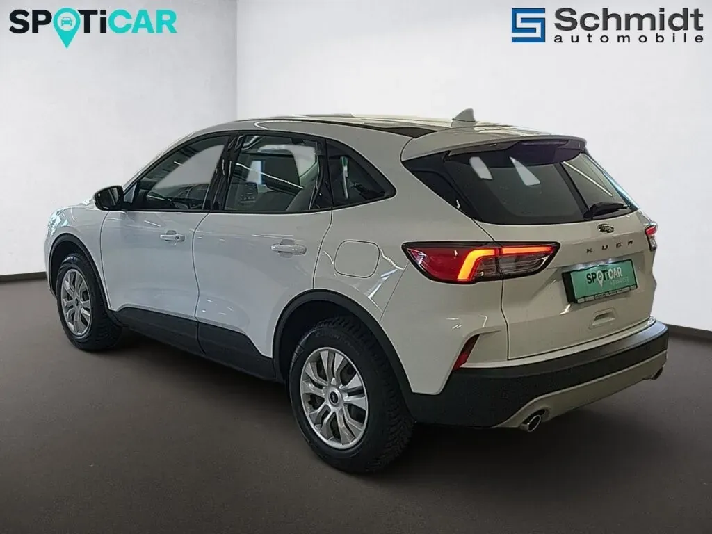 Ford Kuga 2021 photo 3