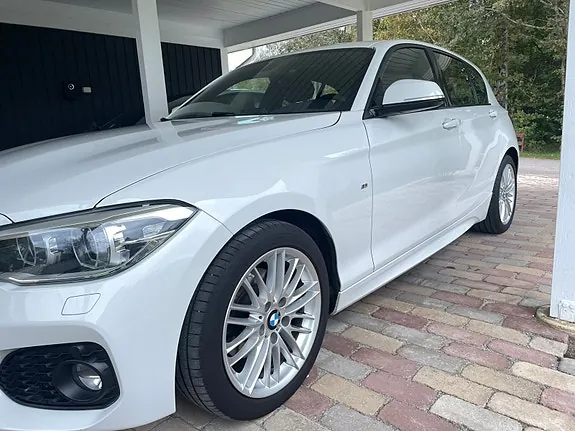 BMW 120I 2019 photo 5