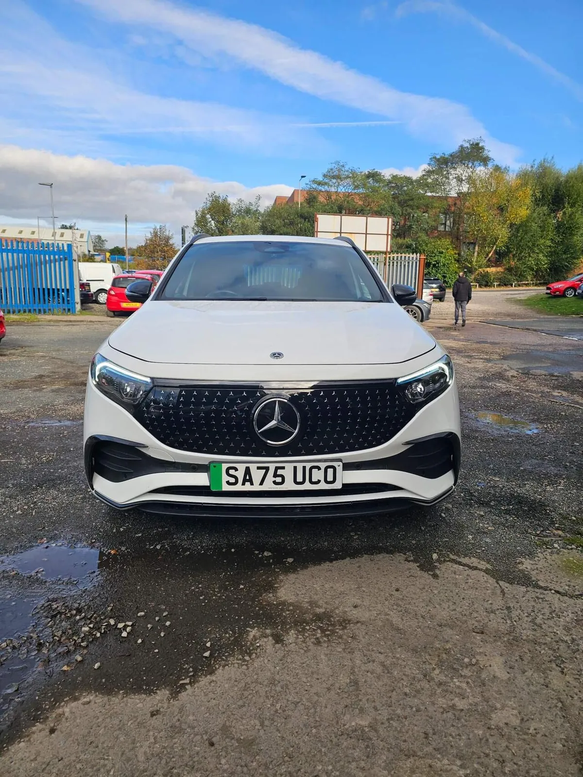Mercedes-Benz Eqa