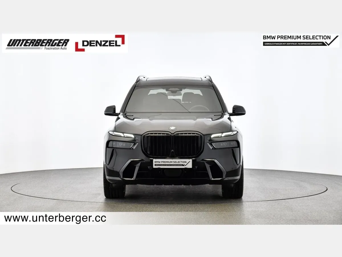BMW X7 2024 photo 2