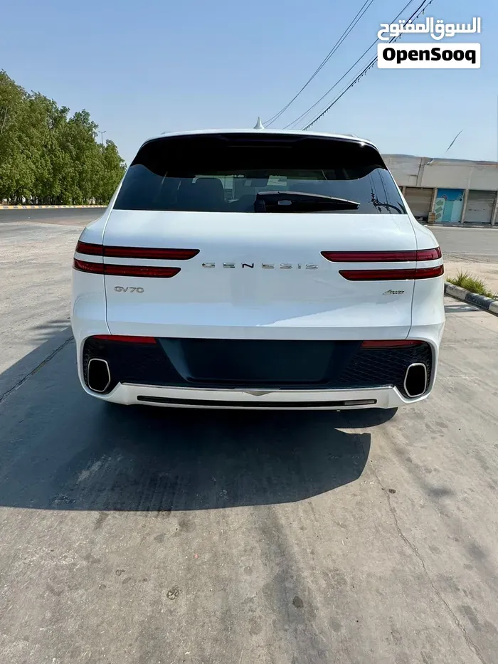 Genesis Gv70 2024 photo 3