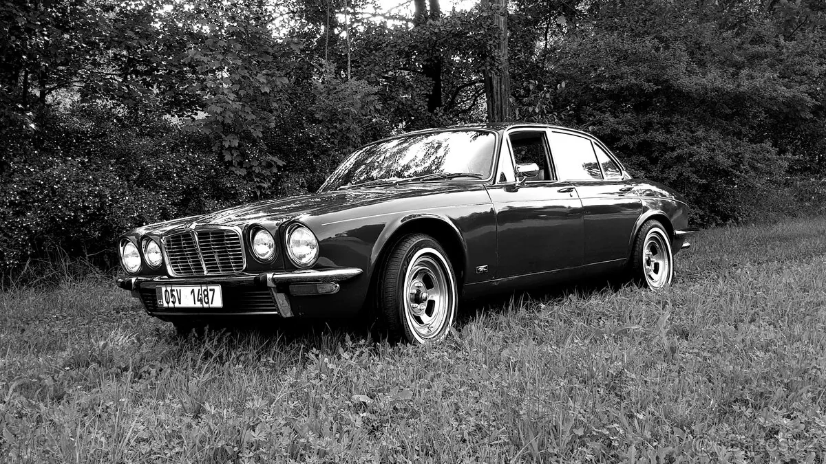 Jaguar Xj6 1974 photo 3