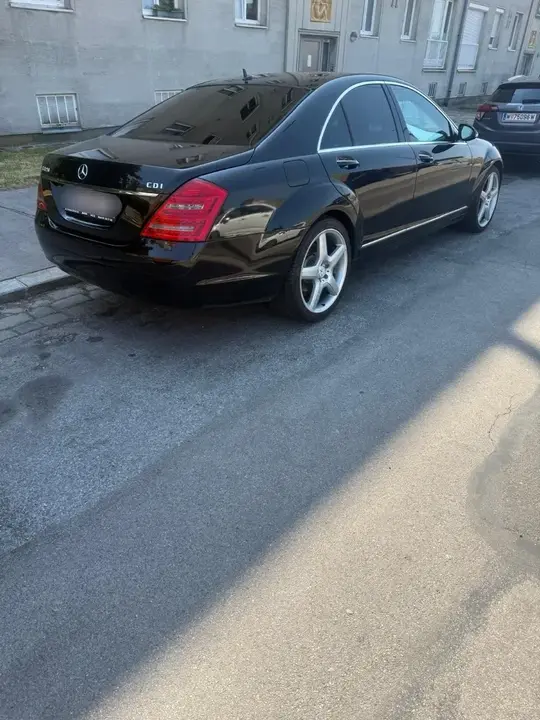 Mercedes-Benz S-Class 2008 photo 2