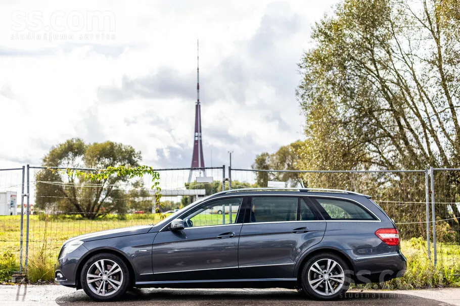 Mercedes-Benz E350 2009 photo 4