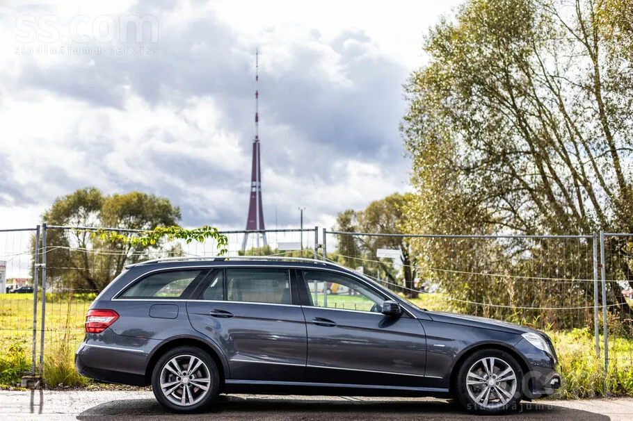 Mercedes-Benz E350 2009 photo 5