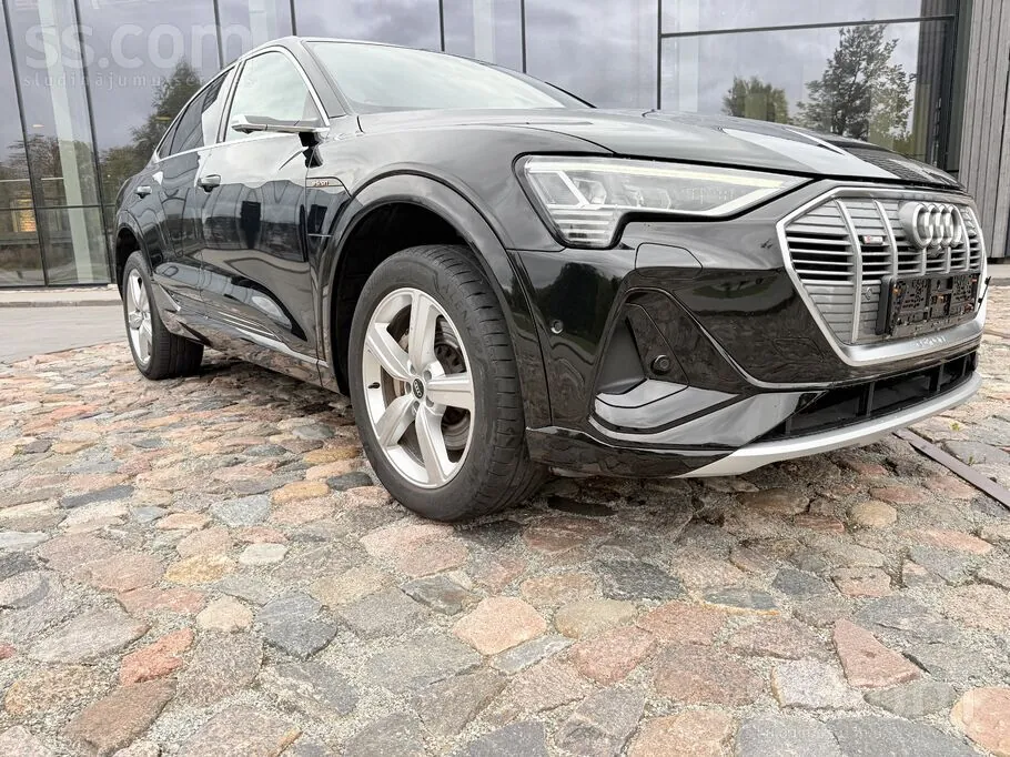 Audi E-Tron Sportback 55 S Line