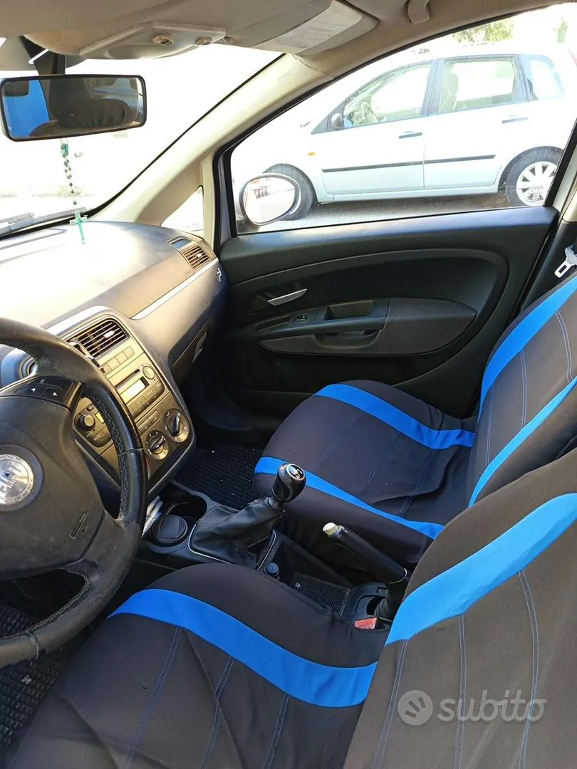 Fiat Grande Punto 2007 photo 4