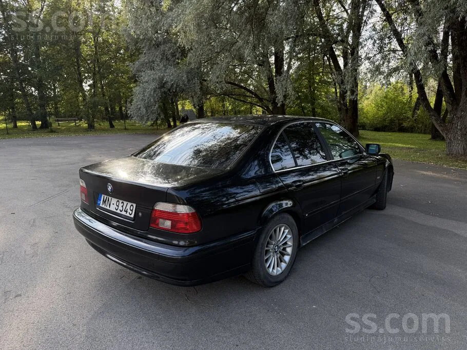 BMW 530 2002 photo 4