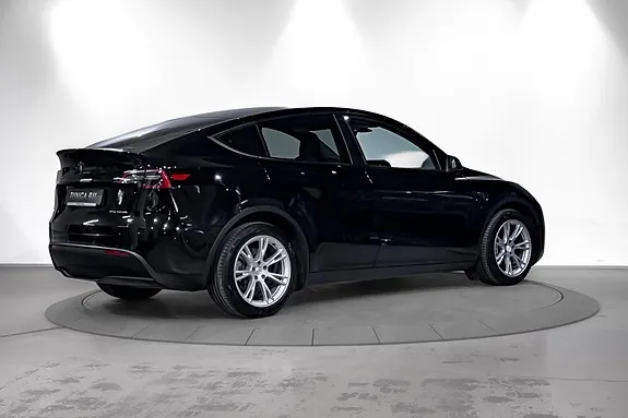Tesla Model Y 2022 photo 5