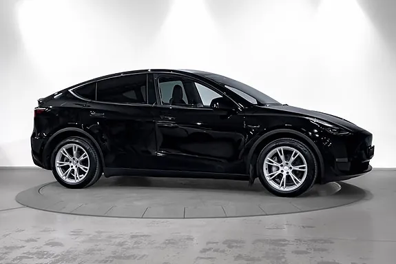 Tesla Model Y 2022 photo 4