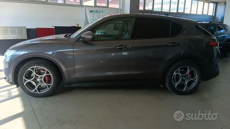 Alfa Romeo Stelvio 2022 photo 3