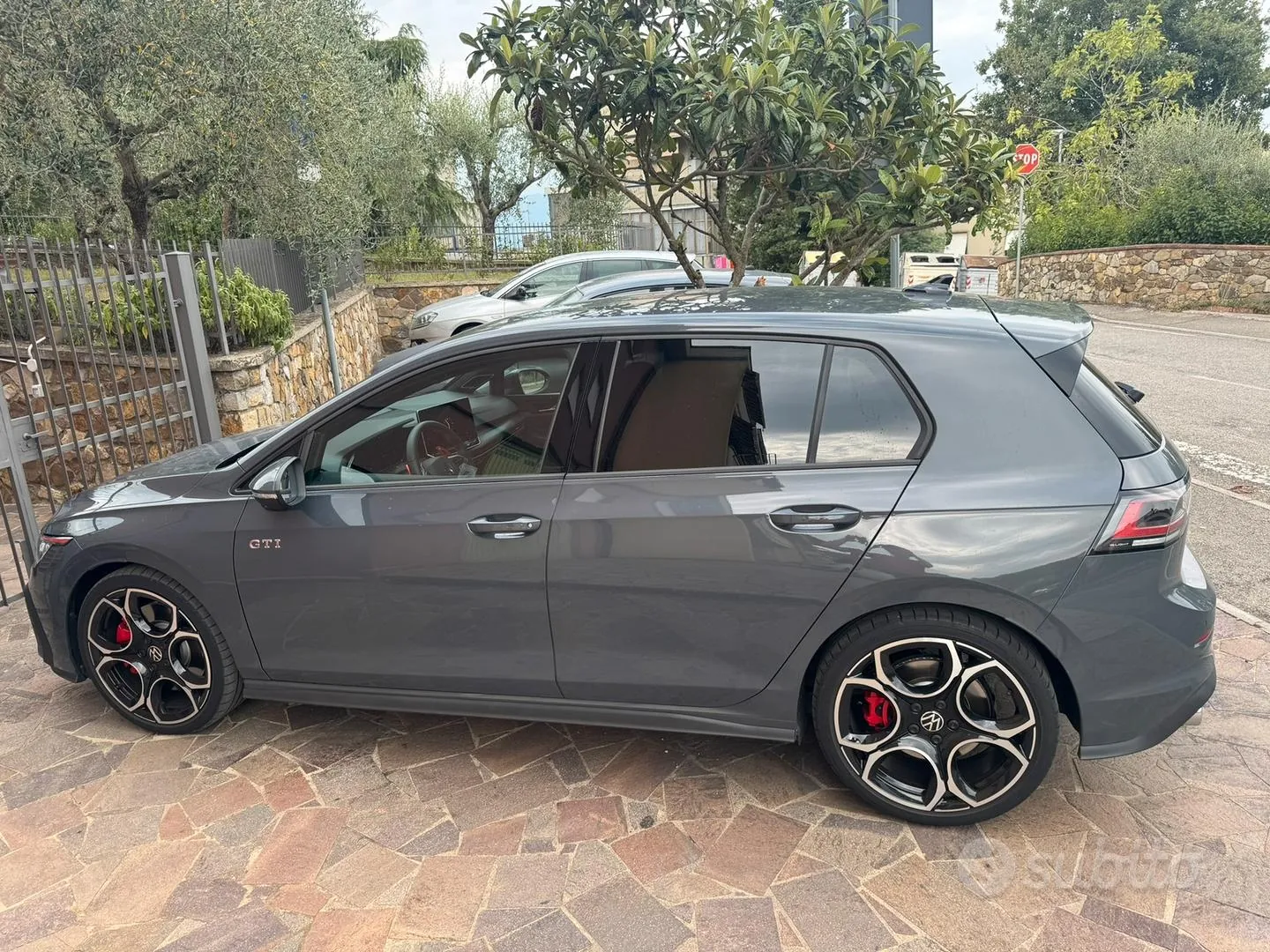 Volkswagen Golf 2024 photo 3