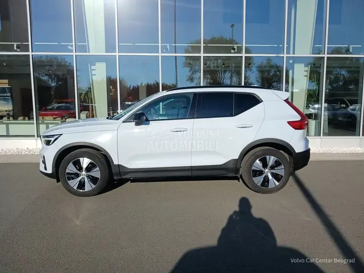 Volvo Xc40 2023 photo 4