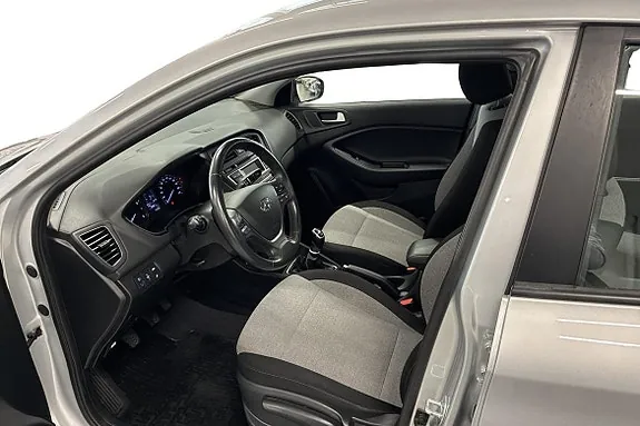 Hyundai I20 2016 photo 5