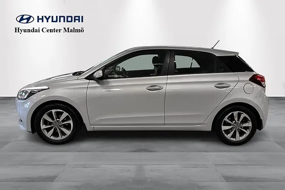 Hyundai I20 2016 photo 3