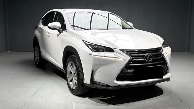 Lexus Nx200