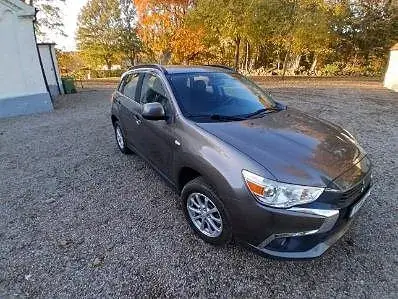 Mitsubishi Asx 2017 photo 2