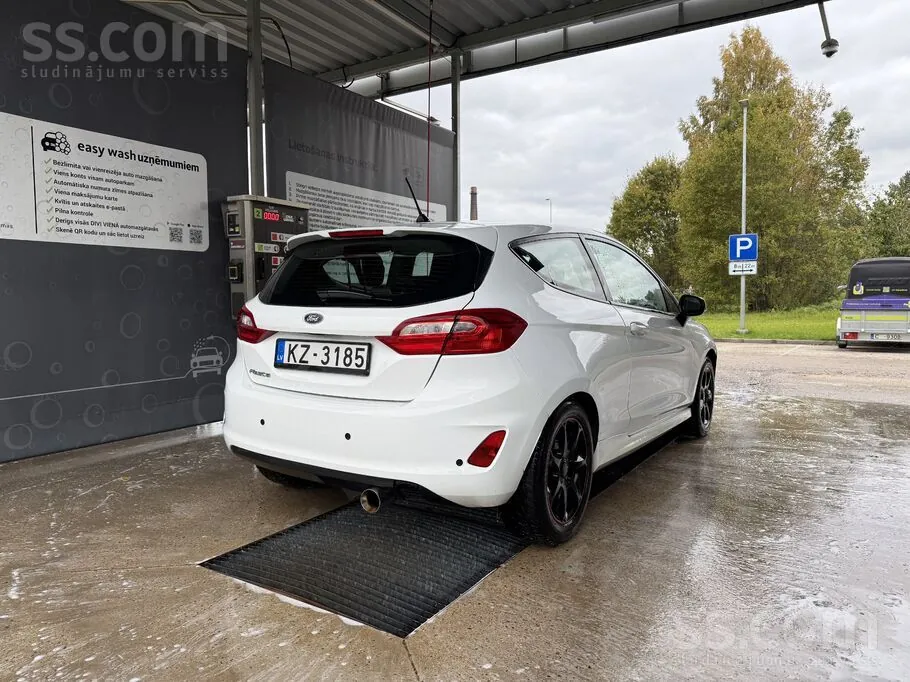 Ford Fiesta 2017 photo 4