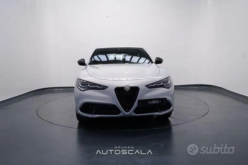 Alfa Romeo Stelvio 2024 photo 2