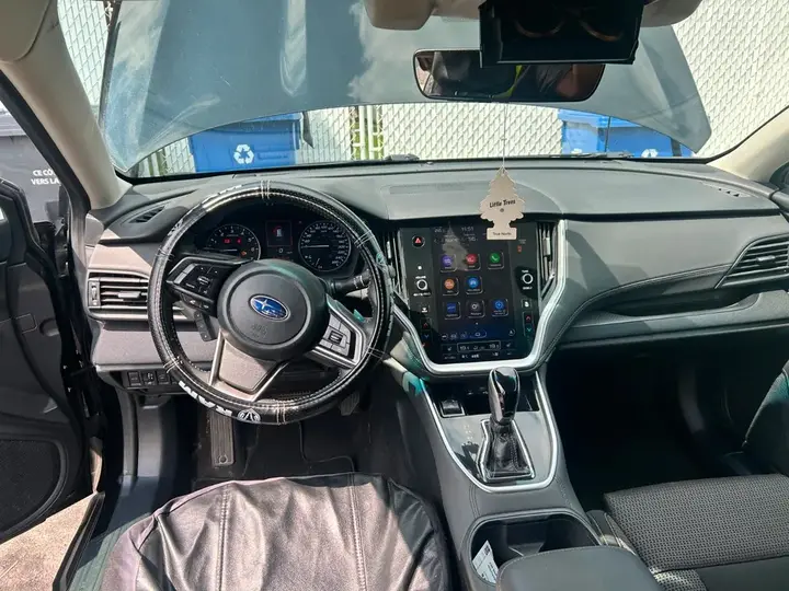 Subaru Outback 2020 photo 2