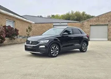 Volkswagen T-Roc 2021 photo 2