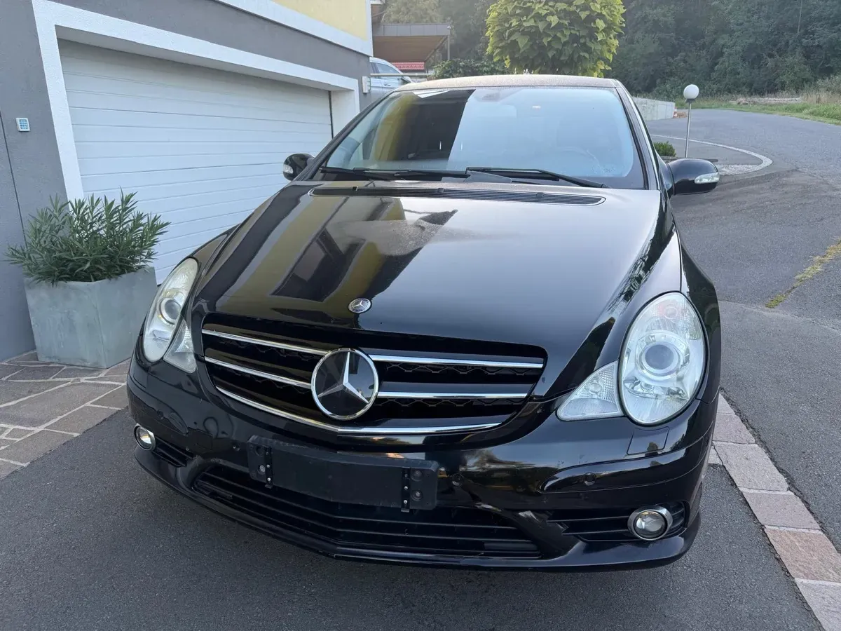 Mercedes-Benz R-Class