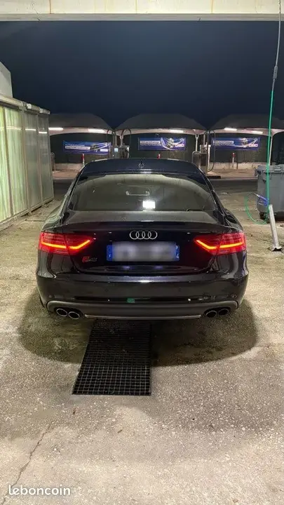 Audi S5 2013 photo 2