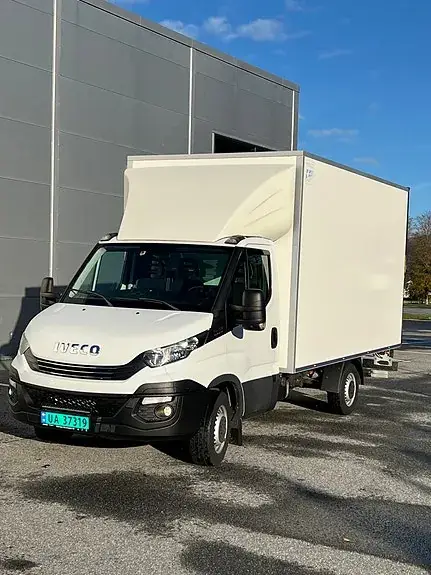 Iveco Daily 2018 photo 2