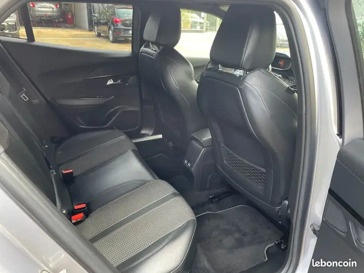 Peugeot 2008 2020 photo 5